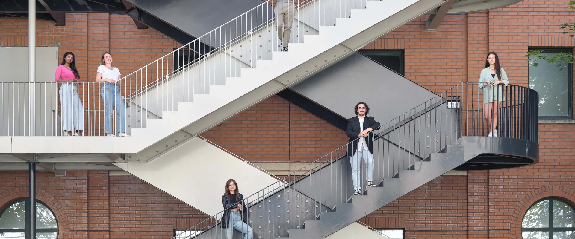 Retouche - 410 - Shooting ESLSCA - 27-compressed